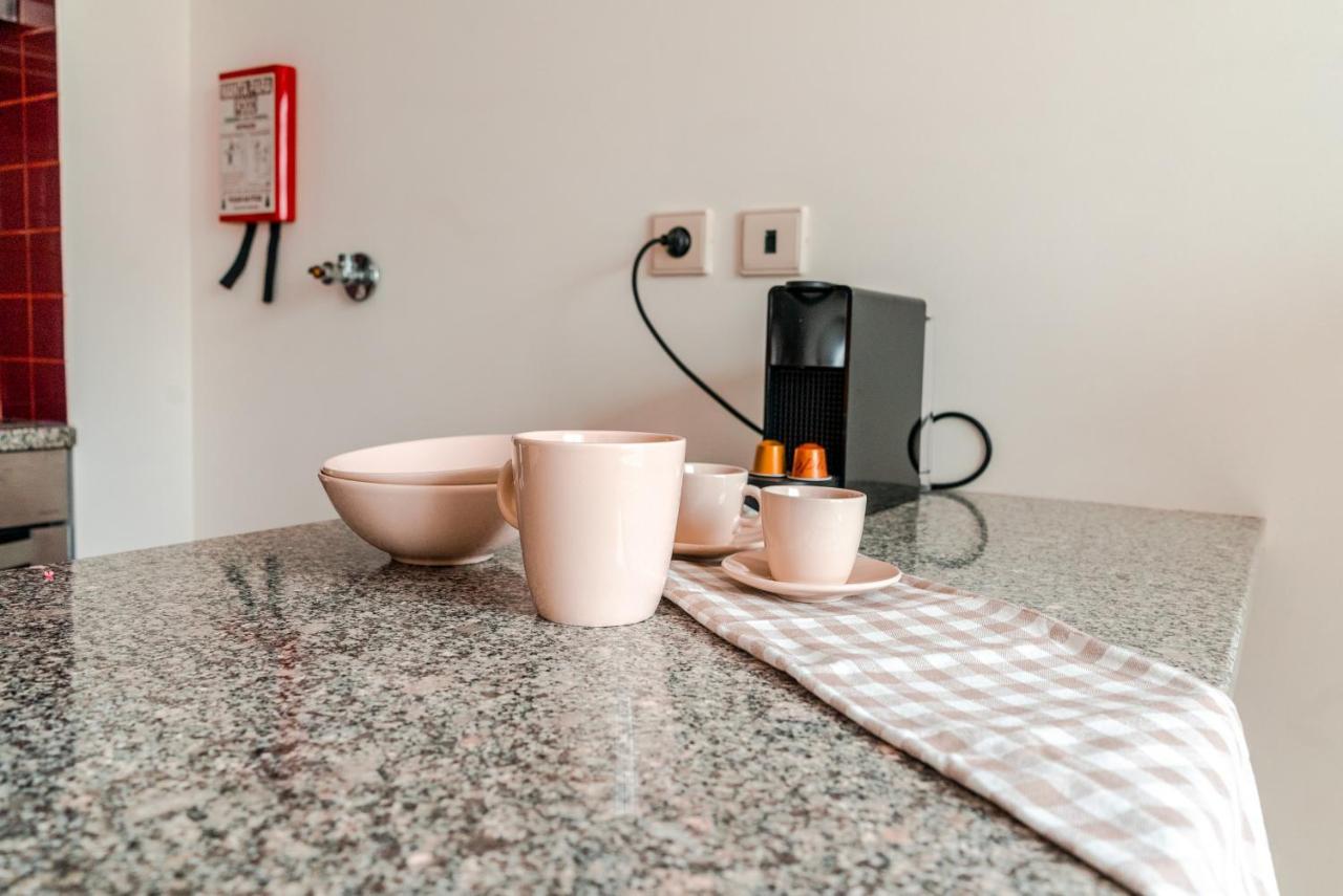 Sunny Studio In The Heart Of Lapa - 5Min Walk To Metro! Πόρτο Εξωτερικό φωτογραφία